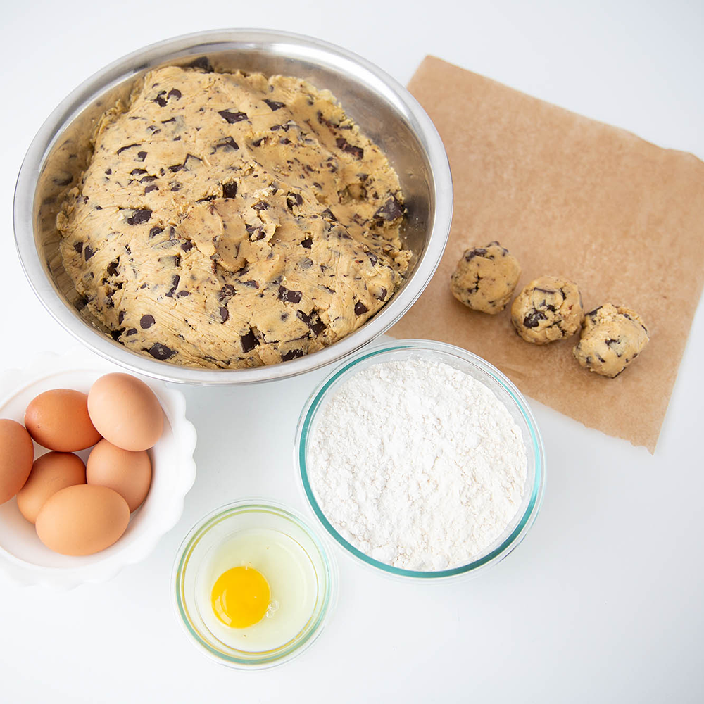 The Vest Best Cookie In The Whole Wide World fresh chocolate chip cookie dough